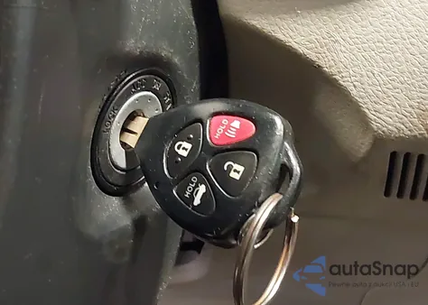 2011 Toyota Corolla Le z USA, uszkodzony, nr VIN 2T1BU4EE8BC728814